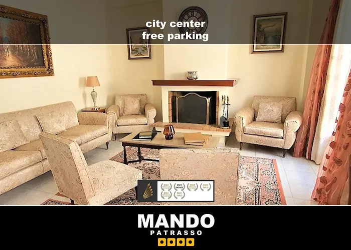 Mando Patrasso - Classical Apartment In The Center Of Patras With Free Parking