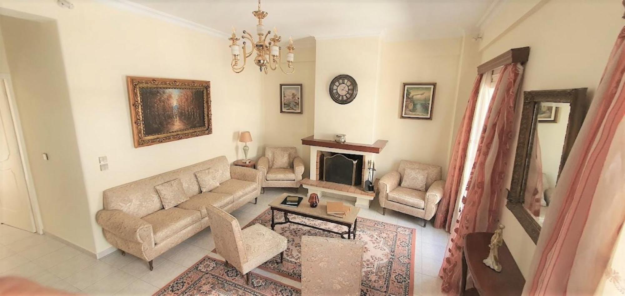Apartment Mando Patrasso - Classical In The Center Of With Free Parking Patras
